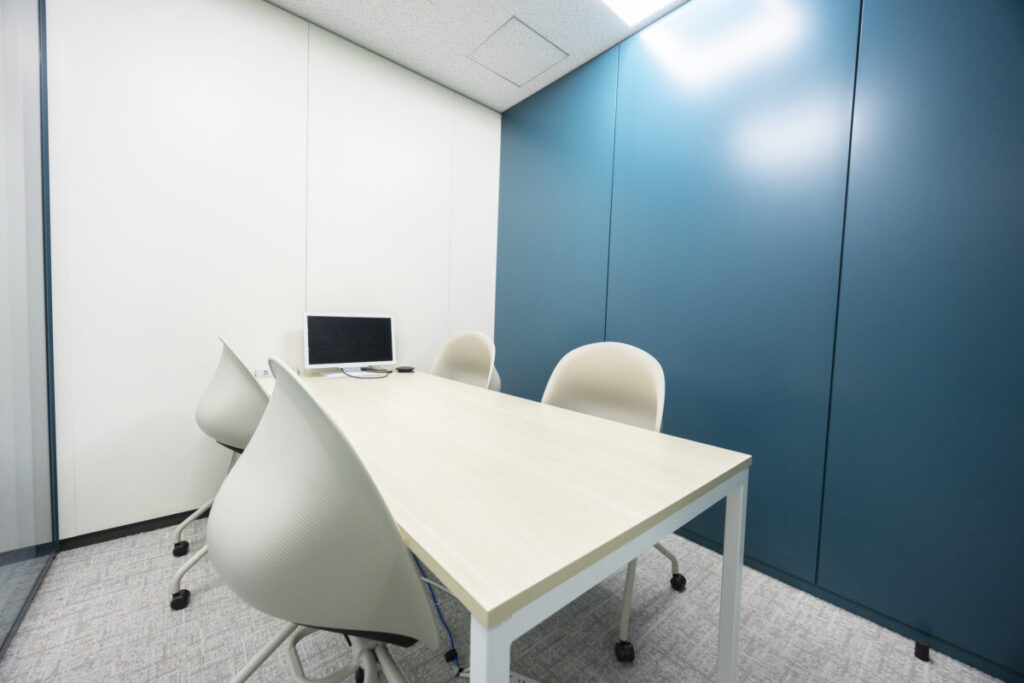 サワイグループホールディングス